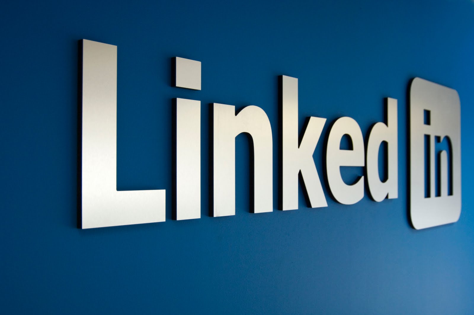 LinkedIn cambia le condizioni della privacy, in meglio