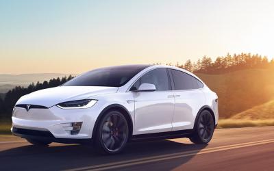 Tesla Chill , l’accelerazione Tesla si fa morbida