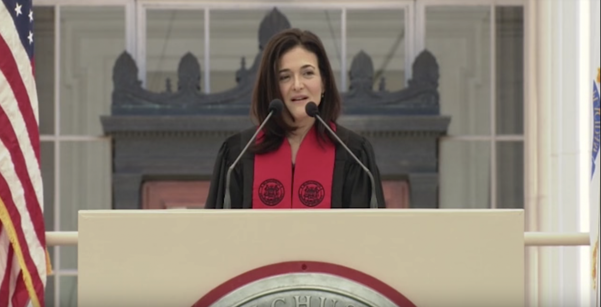 Il discorso di Sheryl Sandberg al MIT: “Lottate affinché la tecnologia faccia del bene”