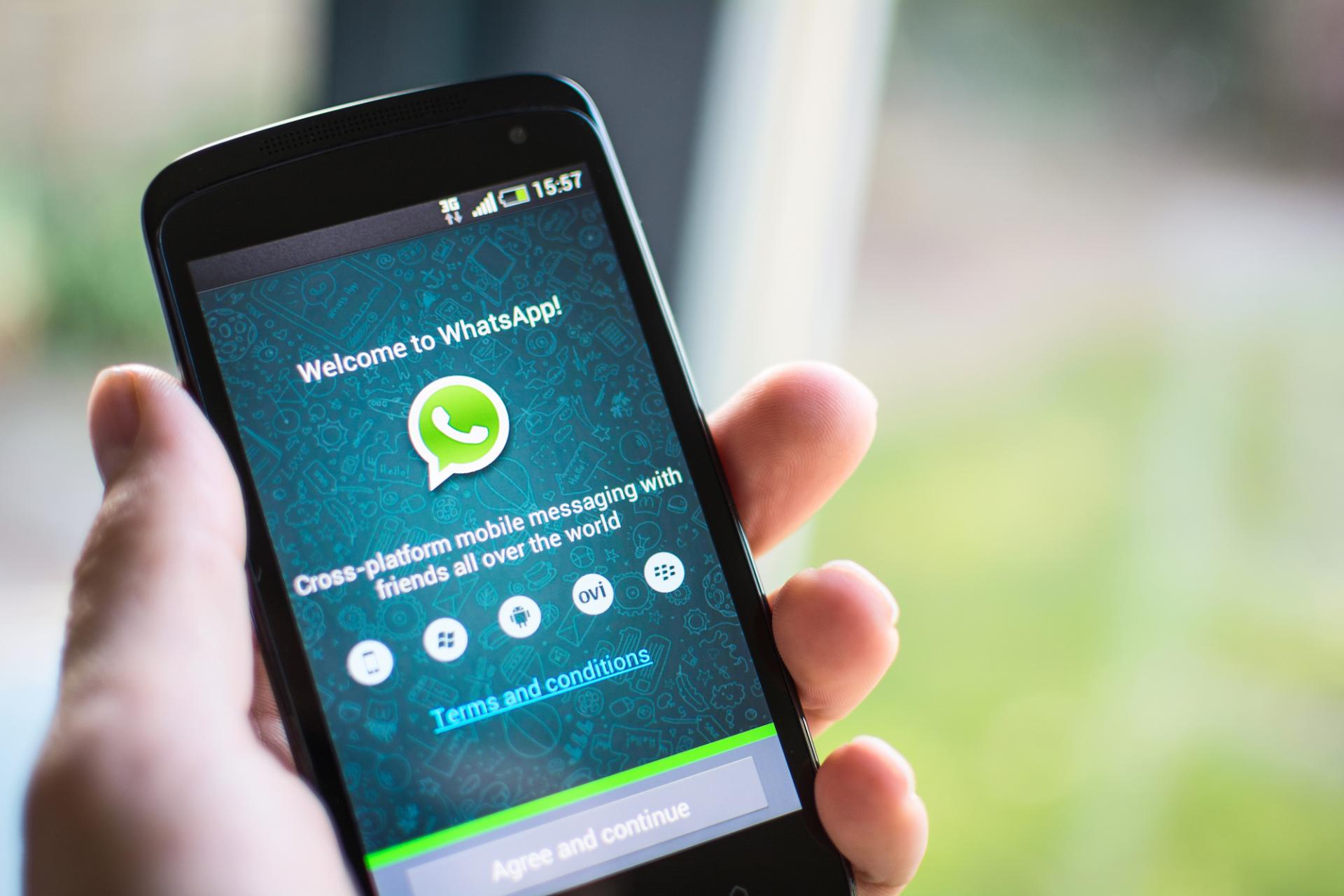 Facebook: l’addio dei fondatori di WhatsApp per disaccordo su privacy