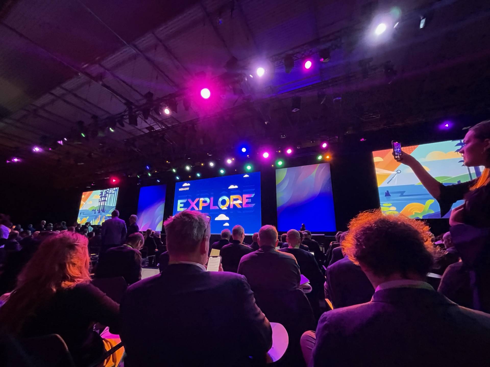 VMware Explore 2023: arriva Broadcom e si punta sull’AI